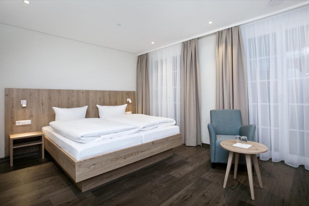 Hotel-Gasthaus Engel Luttingen Лауфенбурґ Екстер'єр фото