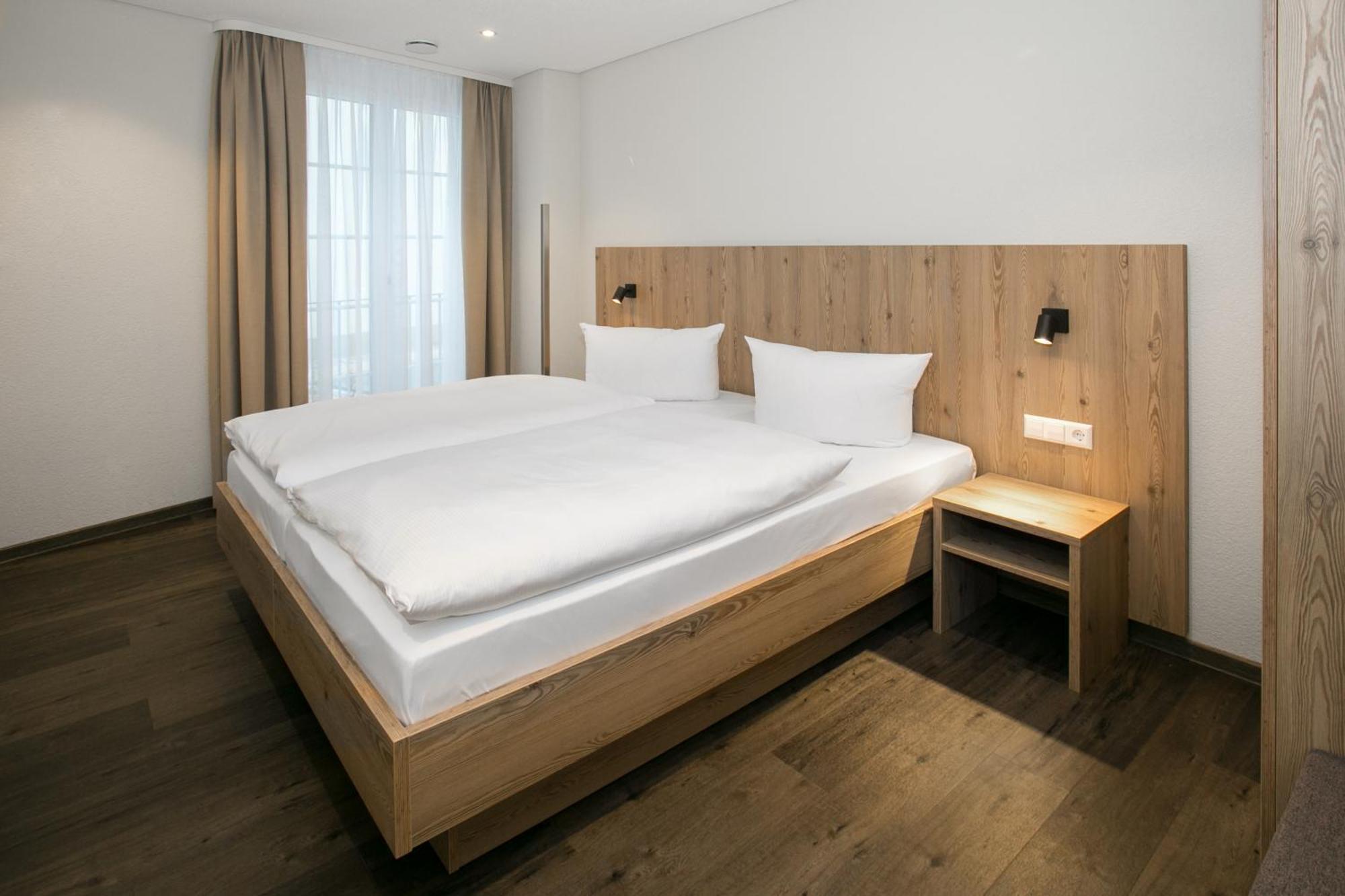 Hotel-Gasthaus Engel Luttingen Лауфенбурґ Номер фото