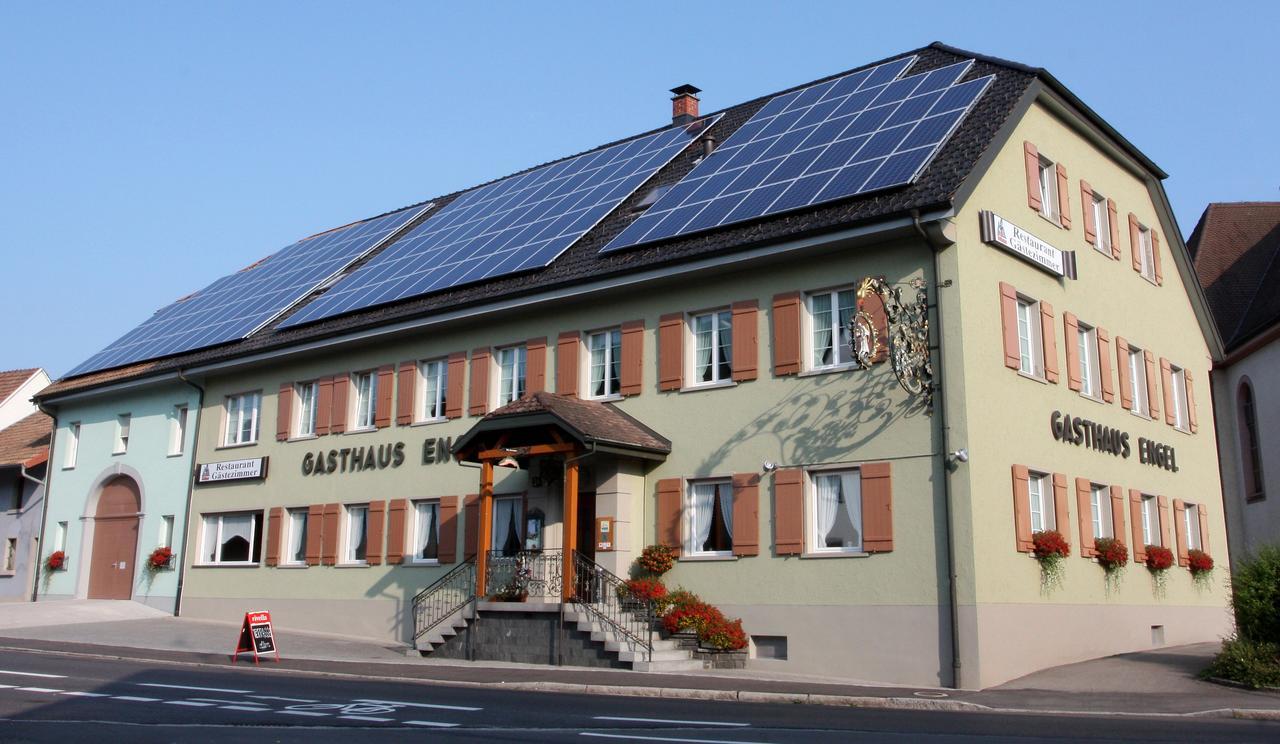 Hotel-Gasthaus Engel Luttingen Лауфенбурґ Екстер'єр фото